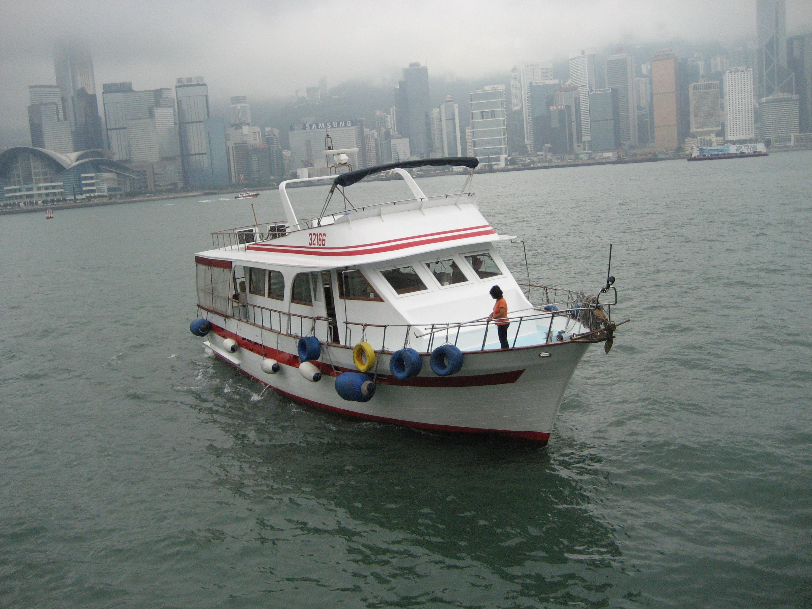 yacht