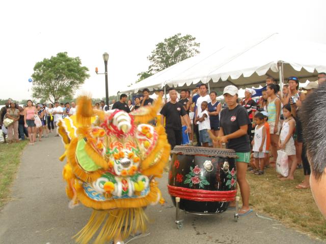 Lion Dancing