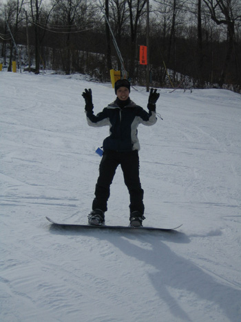 me_snowboarding.jpg