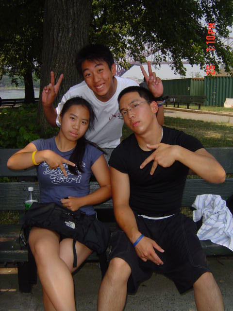 Garchi Jacky and Hugh NOT doing da fob pose well maybe just Garchi and Hugh