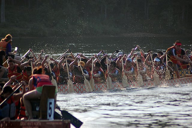 getting ready to do dragon boat drifting